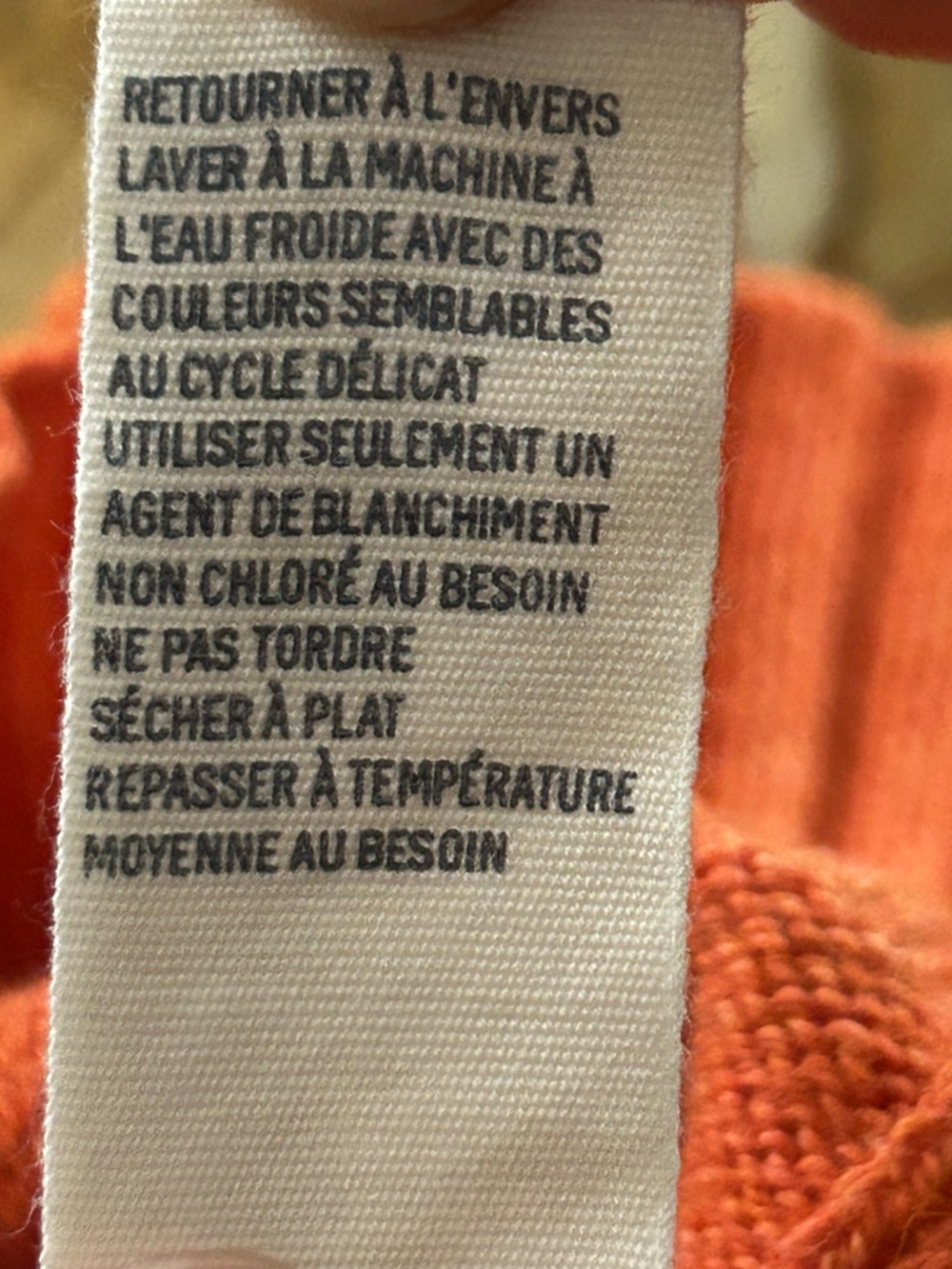 American Eagle Outfitters Orange Cable-Knit V-Neck Sweater - Picture 5 of 5